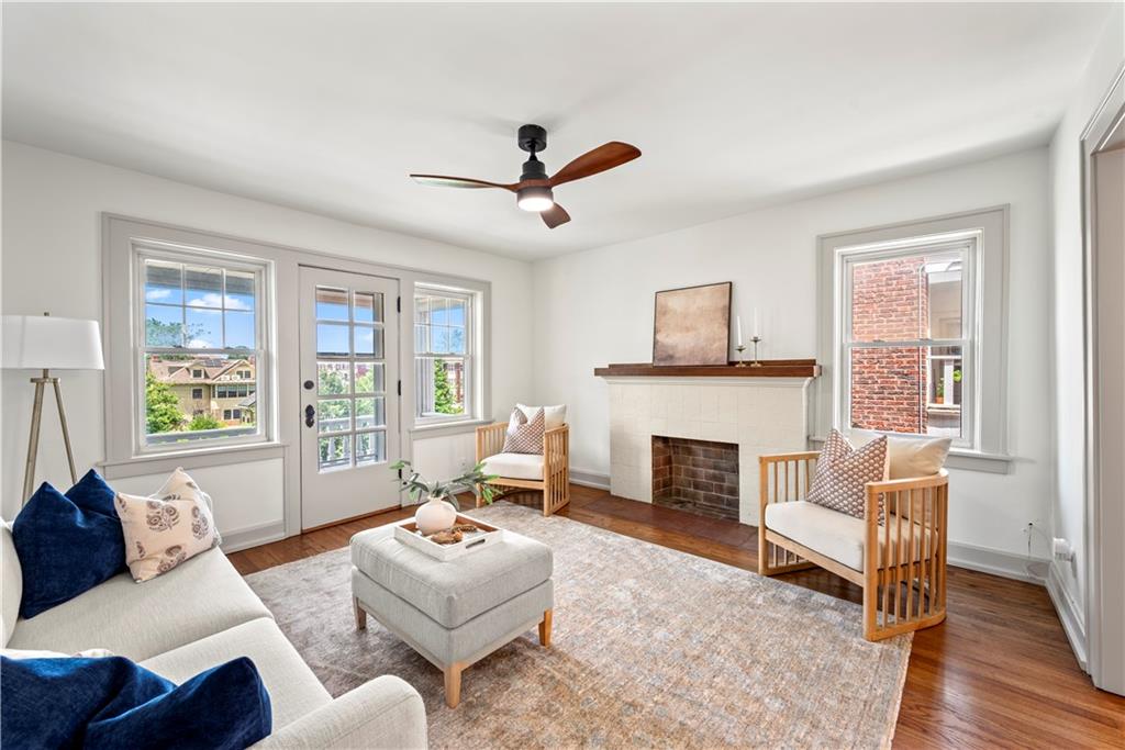 Listing Photo MLS #HMS2627219