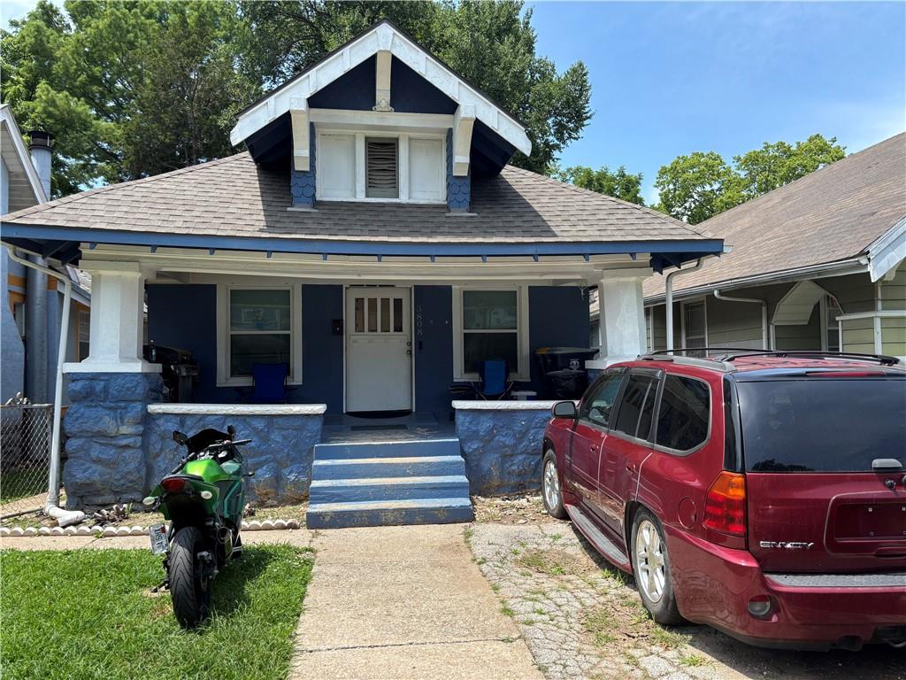 Listing Photo MLS #HMS2627370