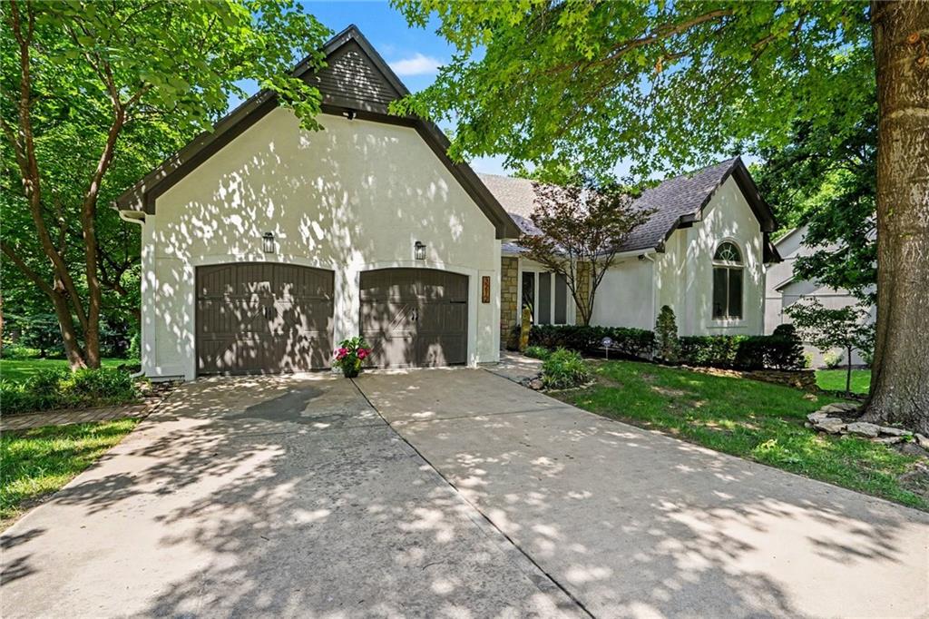 Listing Photo MLS #HMS2627472