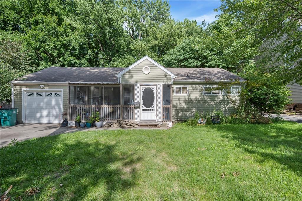 Listing Photo MLS #HMS2627489