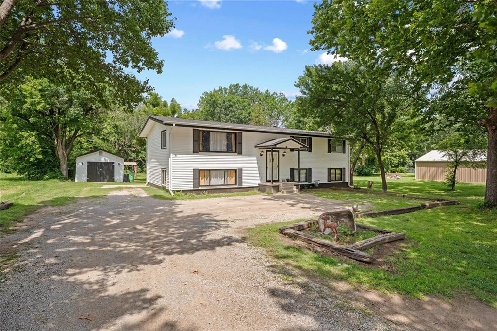 Listing Photo MLS #HMS2627490