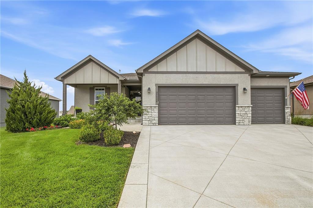 Listing Photo MLS #HMS2627599