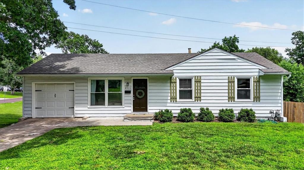 Listing Photo MLS #HMS2627637