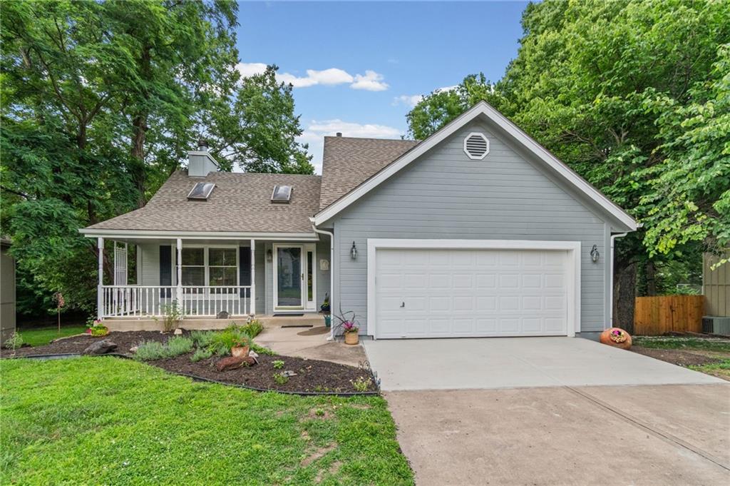 Listing Photo MLS #HMS2627654