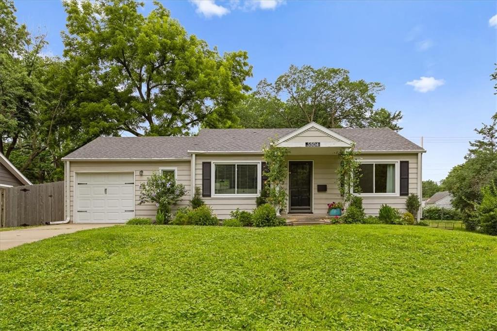 Listing Photo MLS #HMS2627717