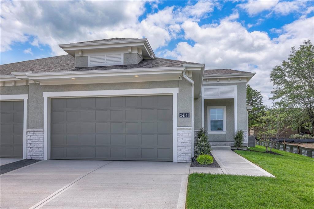 Listing Photo MLS #HMS2627734