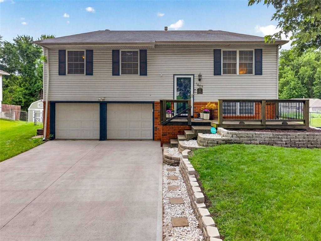 Listing Photo MLS #HMS2627787