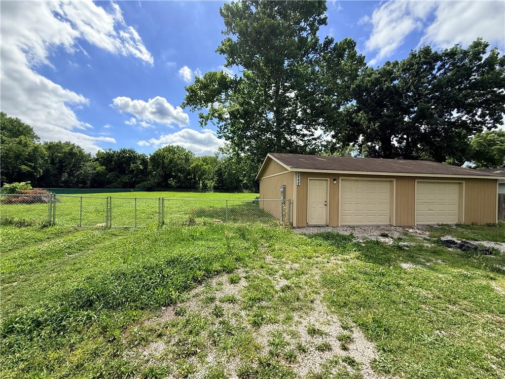Listing Photo MLS #HMS2627820