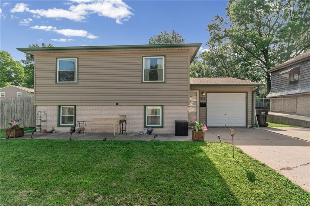 Listing Photo MLS #HMS2627841