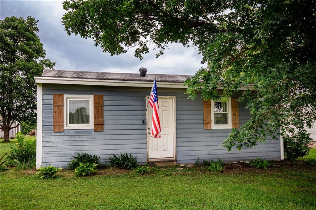 Listing Photo MLS #HMS2627873