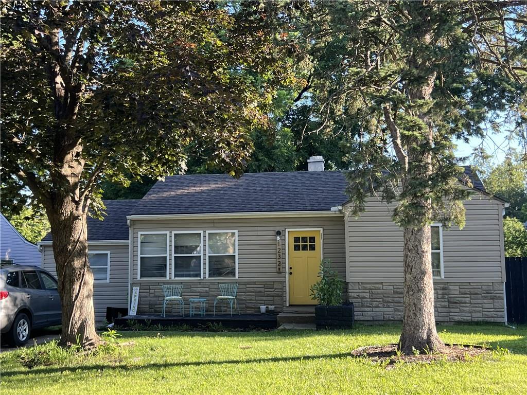 Listing Photo MLS #HMS2627941