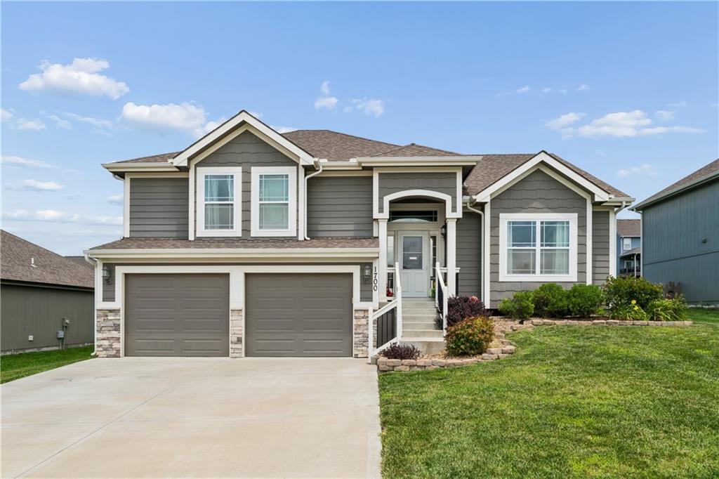 Listing Photo MLS #HMS2627974