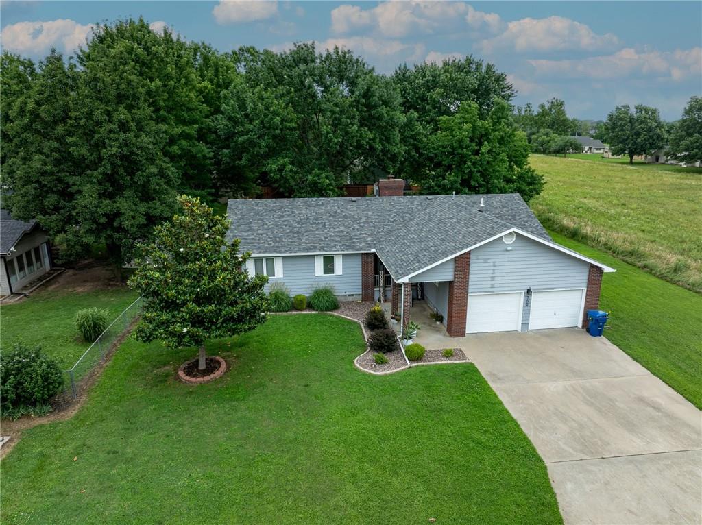 Listing Photo MLS #HMS2627987