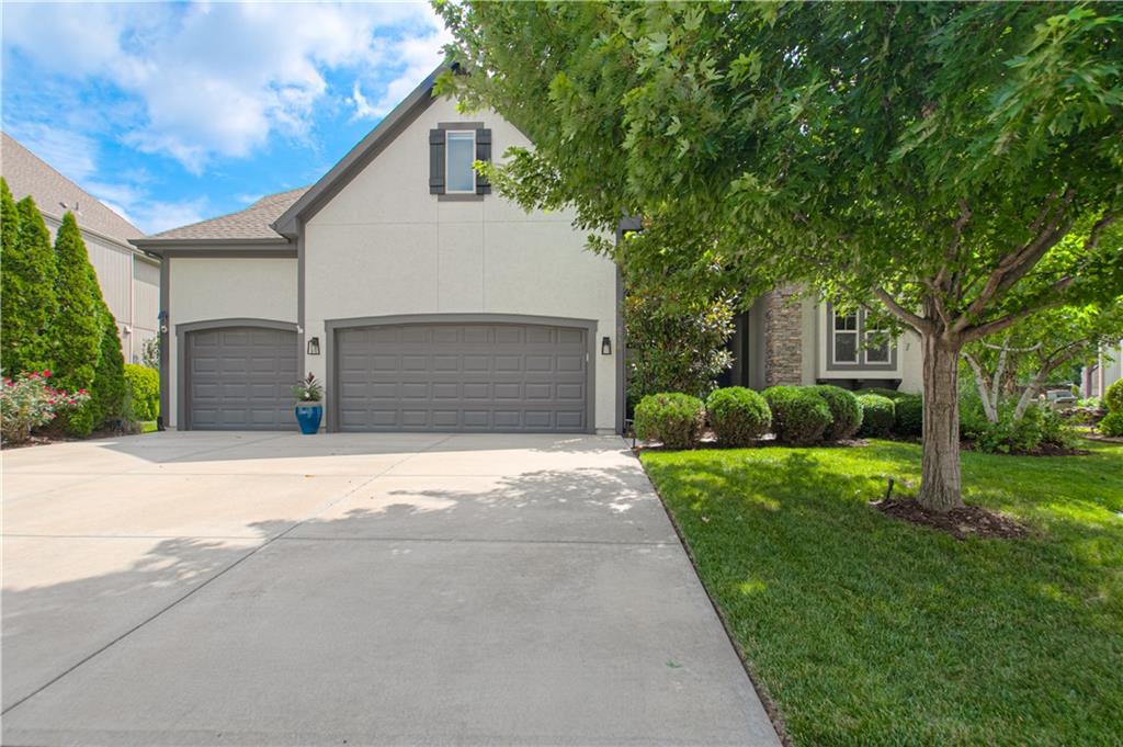 Listing Photo MLS #HMS2628130