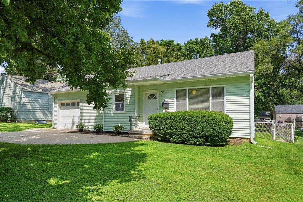 Listing Photo MLS #HMS2628246