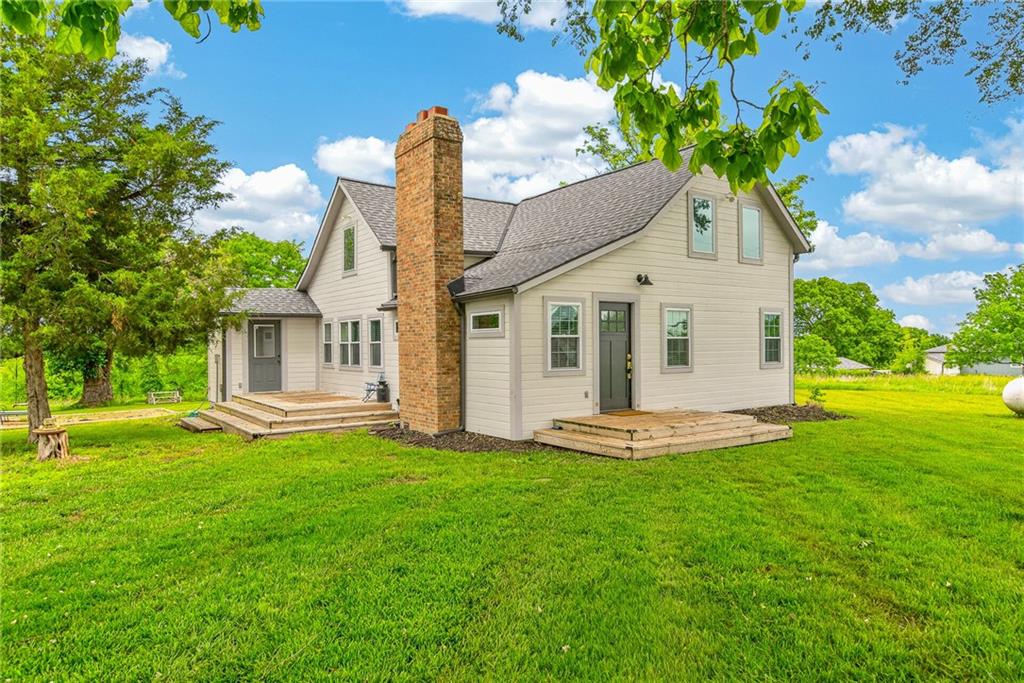Listing Photo MLS #HMS2628290