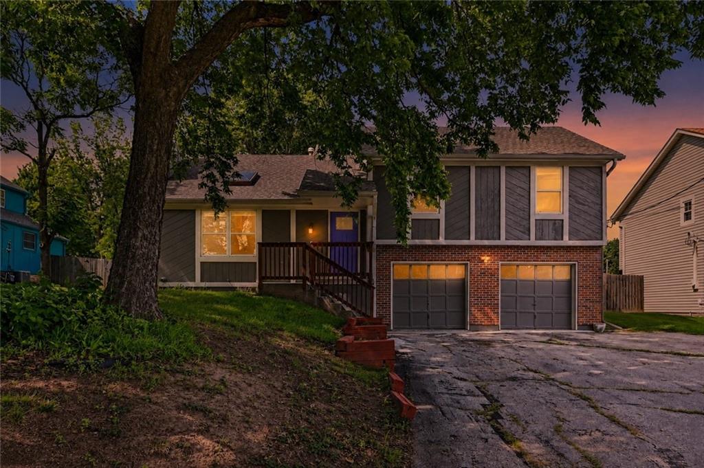 Listing Photo MLS #HMS2628317