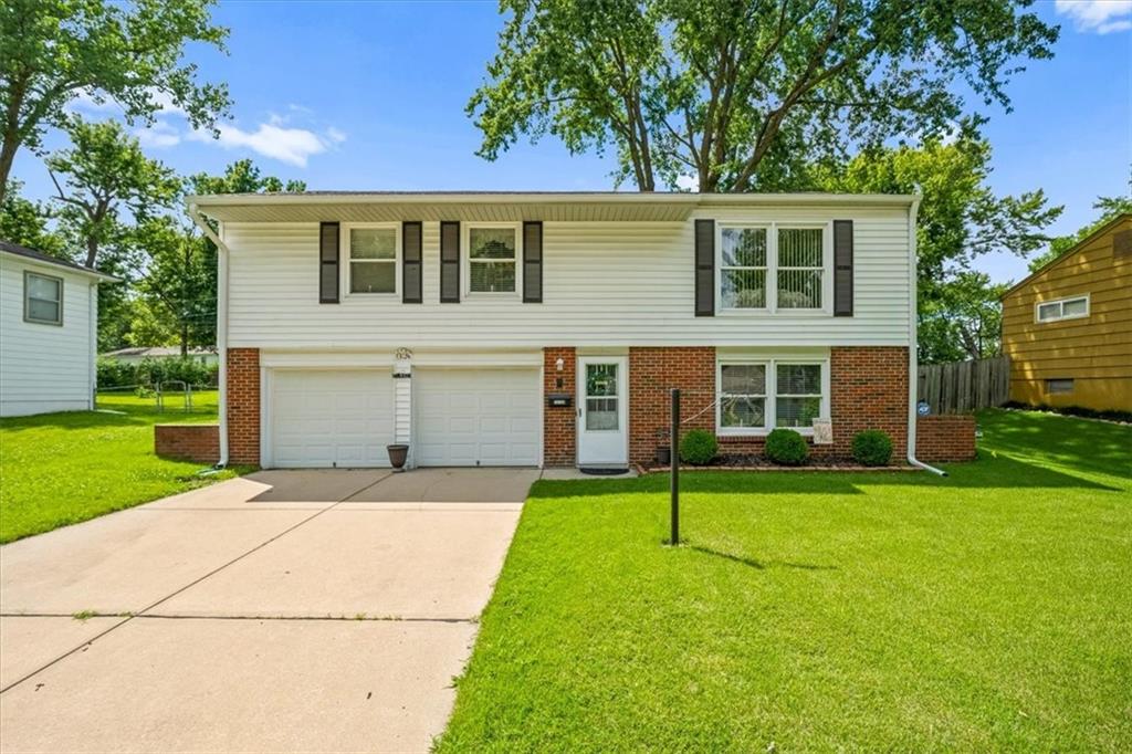 Listing Photo MLS #HMS2628624