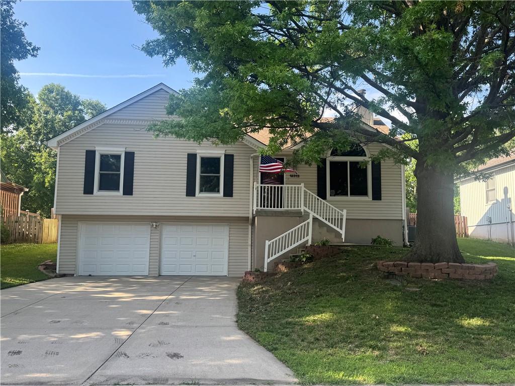 Listing Photo MLS #HMS2628926