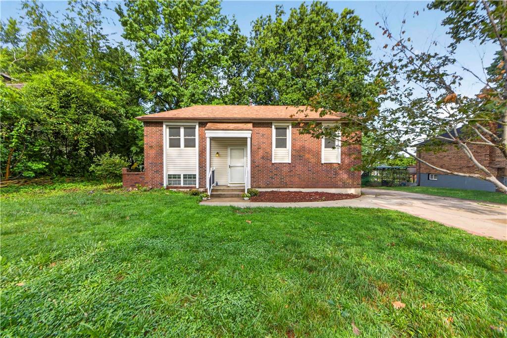Listing Photo MLS #HMS2628983