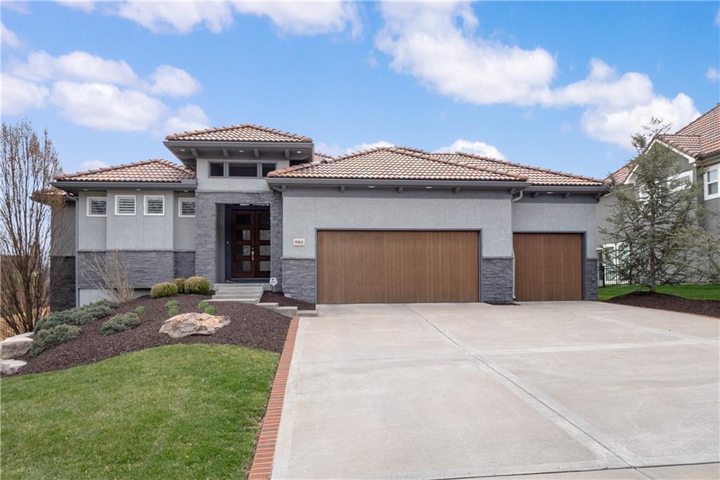 Listing Photo MLS #HMS2629270