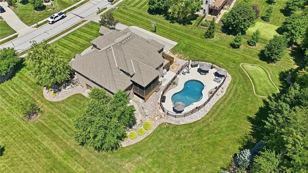 Listing Photo MLS #HMS2629439