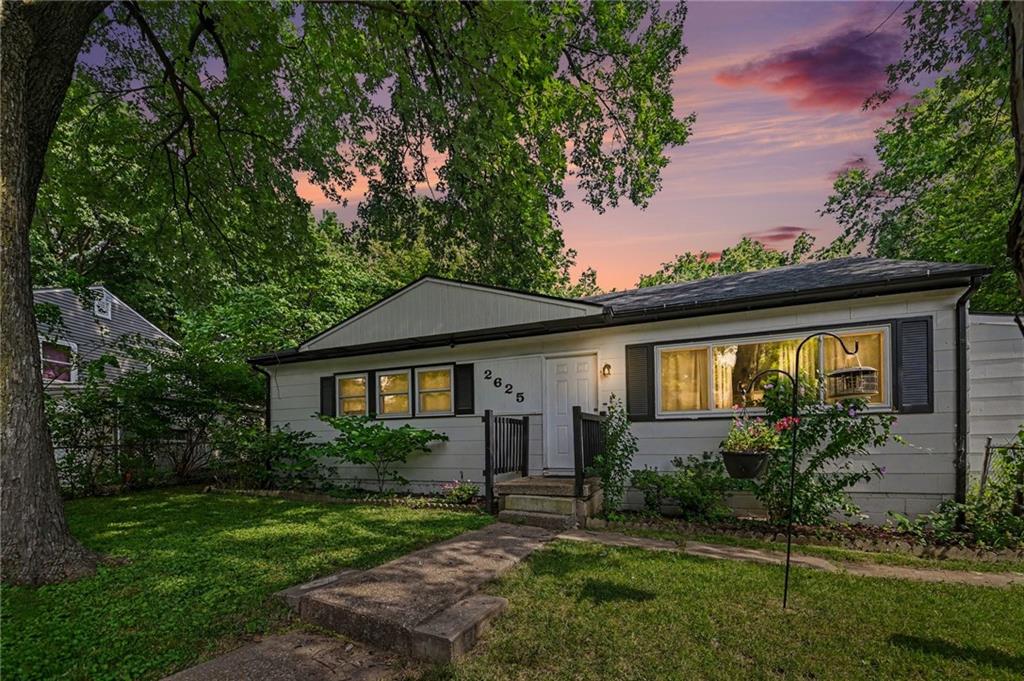 Listing Photo MLS #HMS2629456