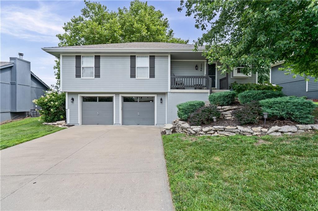 Listing Photo MLS #HMS2629834