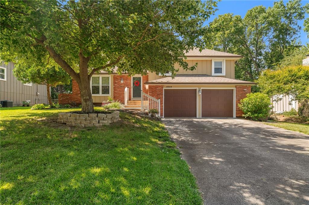 Listing Photo MLS #HMS2630075