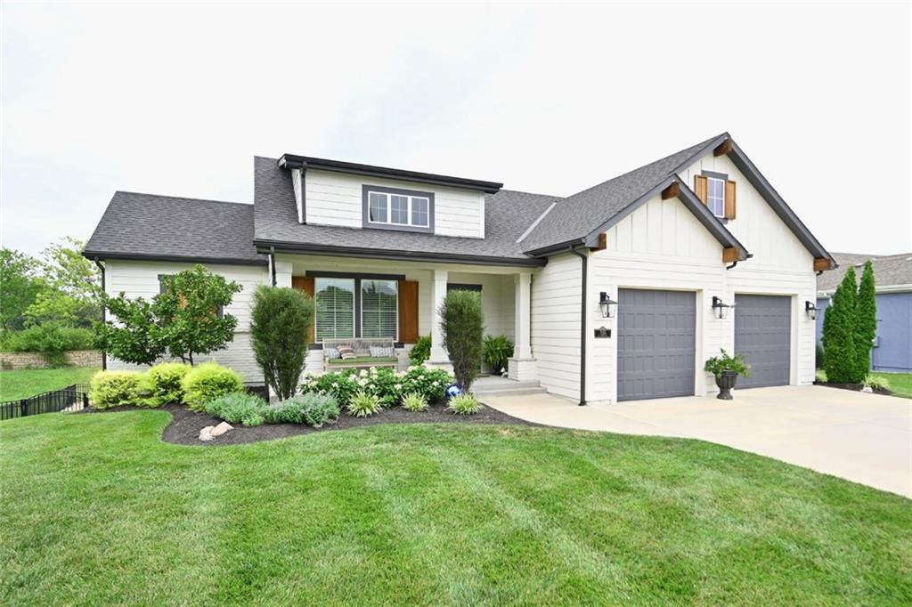 Listing Photo MLS #HMS2630227