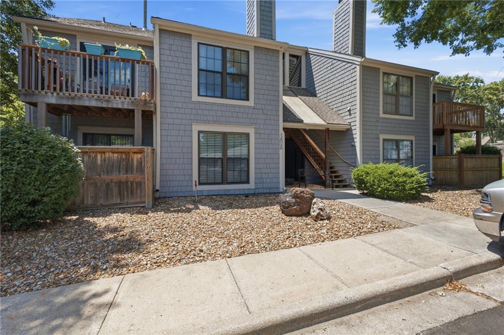 Listing Photo MLS #HMS2630313