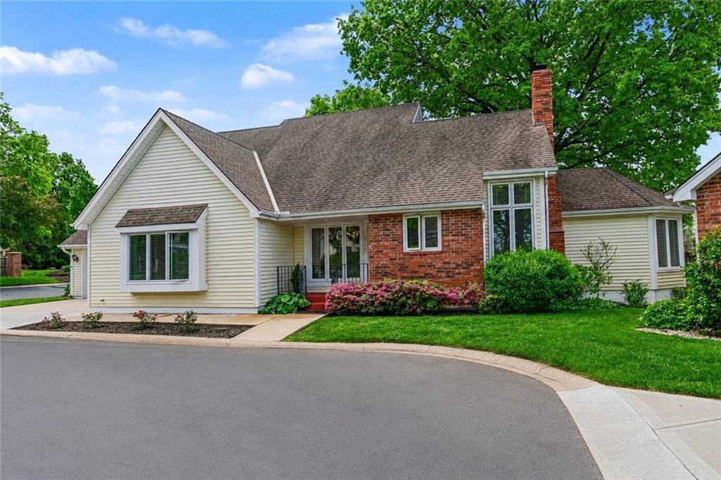 Listing Photo MLS #HMS2630542