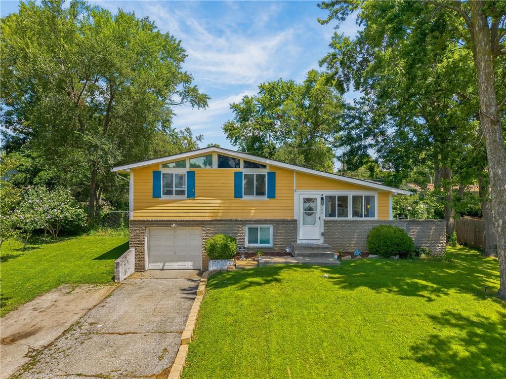 Listing Photo MLS #HMS2630553
