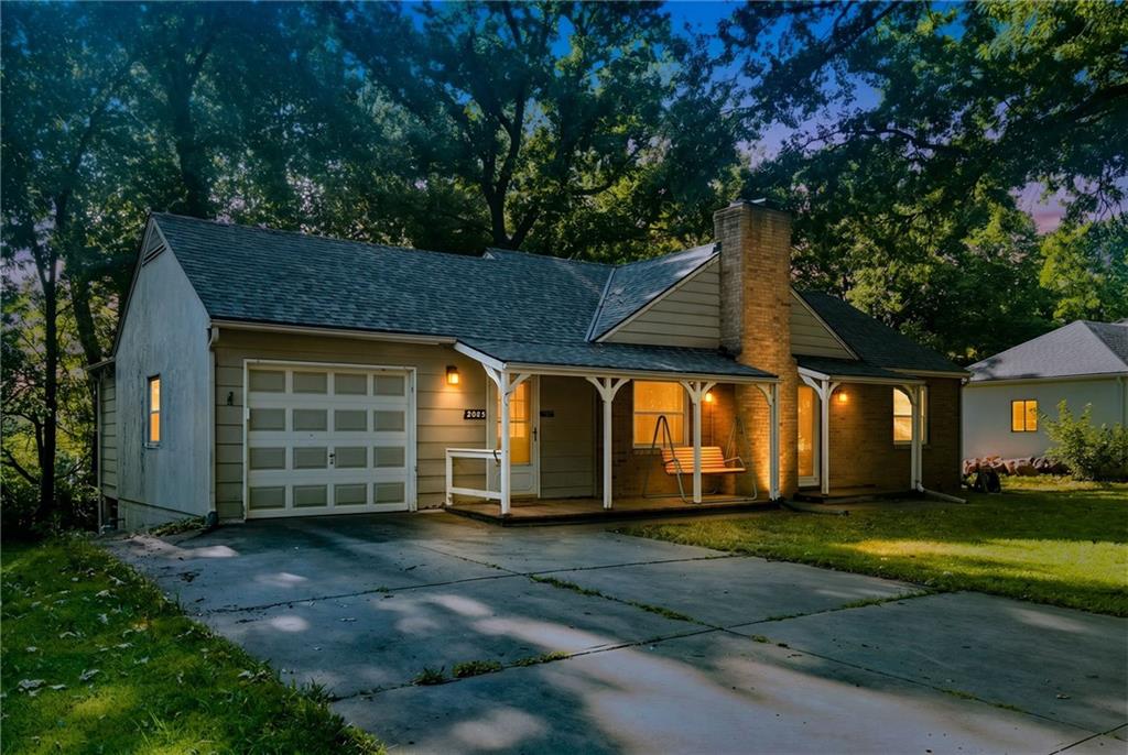 Listing Photo MLS #HMS2630760