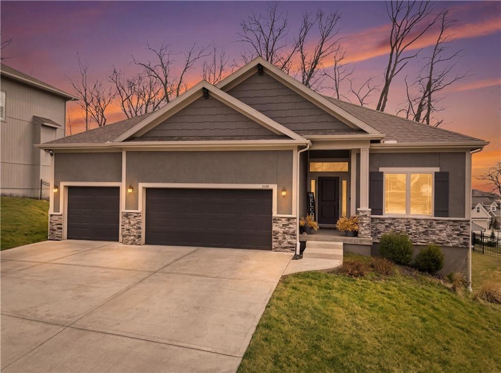 Listing Photo MLS #HMS2630916