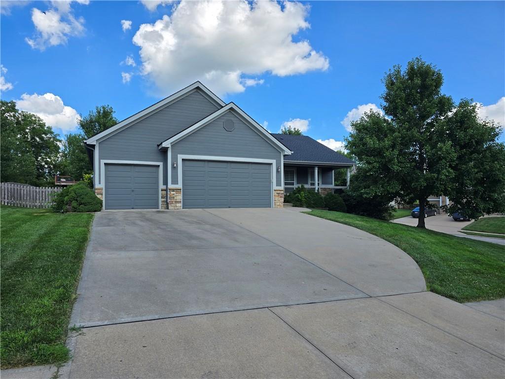 Listing Photo MLS #HMS2631100