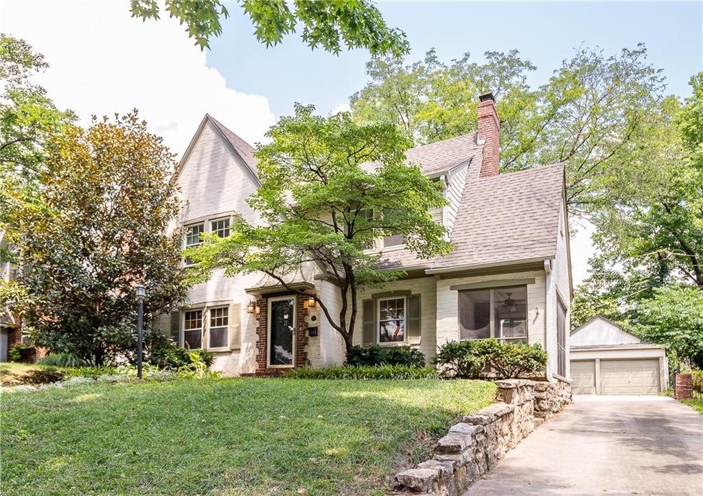 Listing Photo MLS #HMS2631410