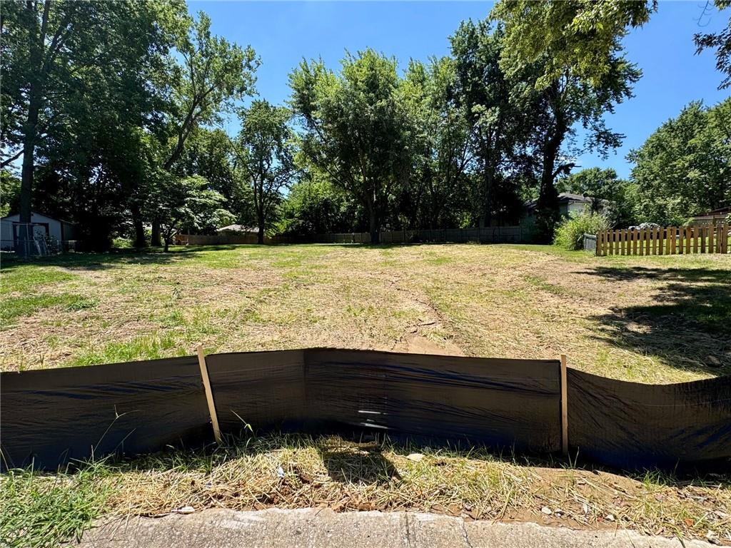 Listing Photo MLS #HMS2631543