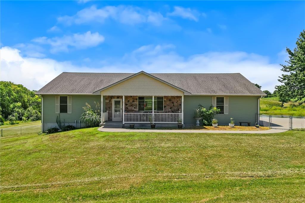 Listing Photo MLS #HMS2631695