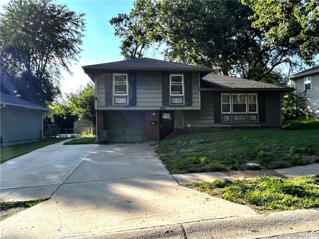 Listing Photo MLS #HMS2631734