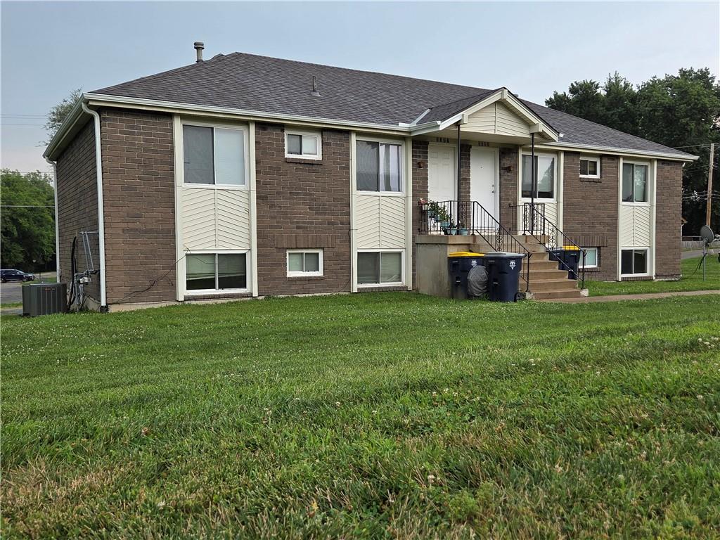 Listing Photo MLS #HMS2631939