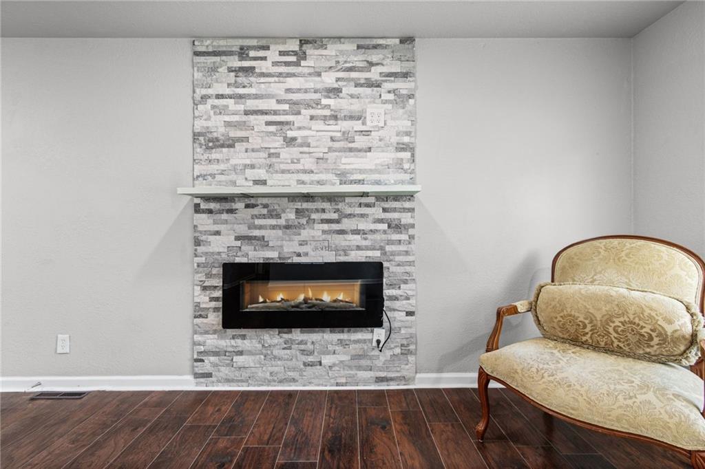 Listing Photo MLS #HMS2632227