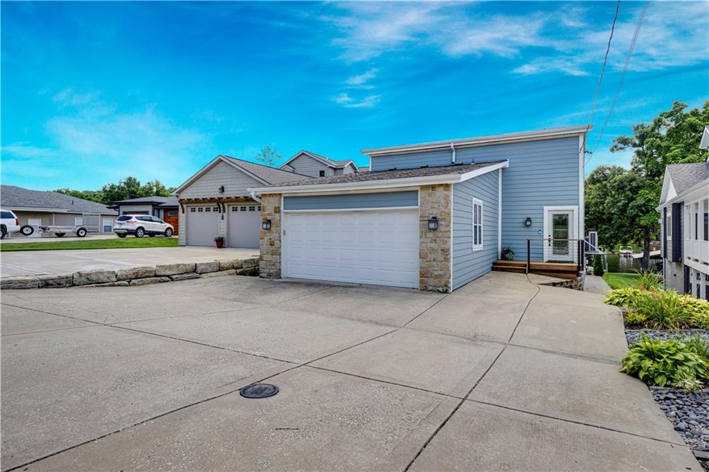 Listing Photo MLS #HMS2632534