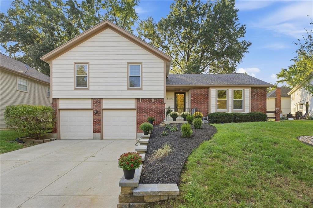 Listing Photo MLS #HMS2632543