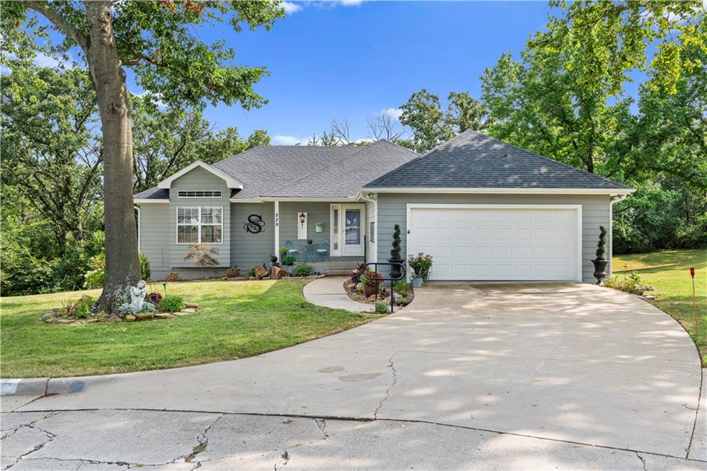 Listing Photo MLS #HMS2632639