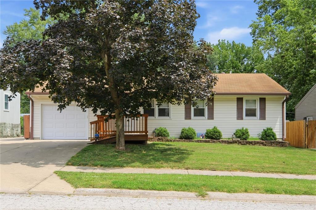 Listing Photo MLS #HMS2633009