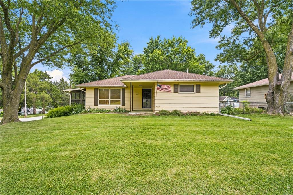 Listing Photo MLS #HMS2633178