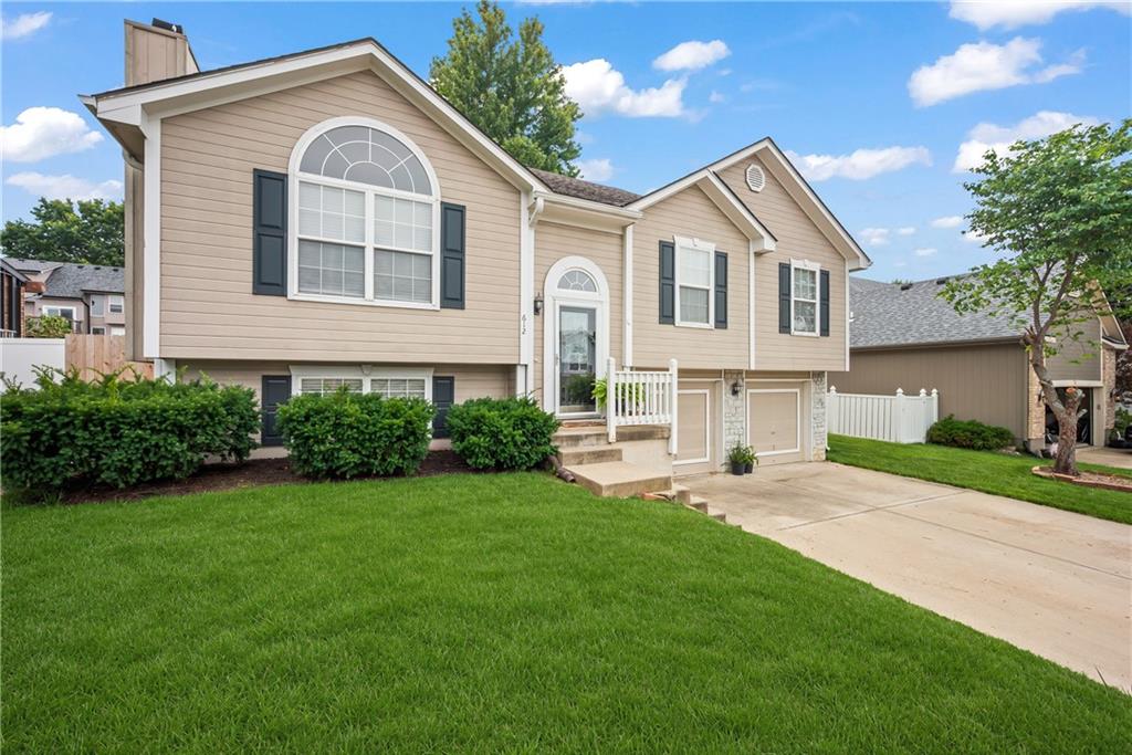 Listing Photo MLS #HMS2633232