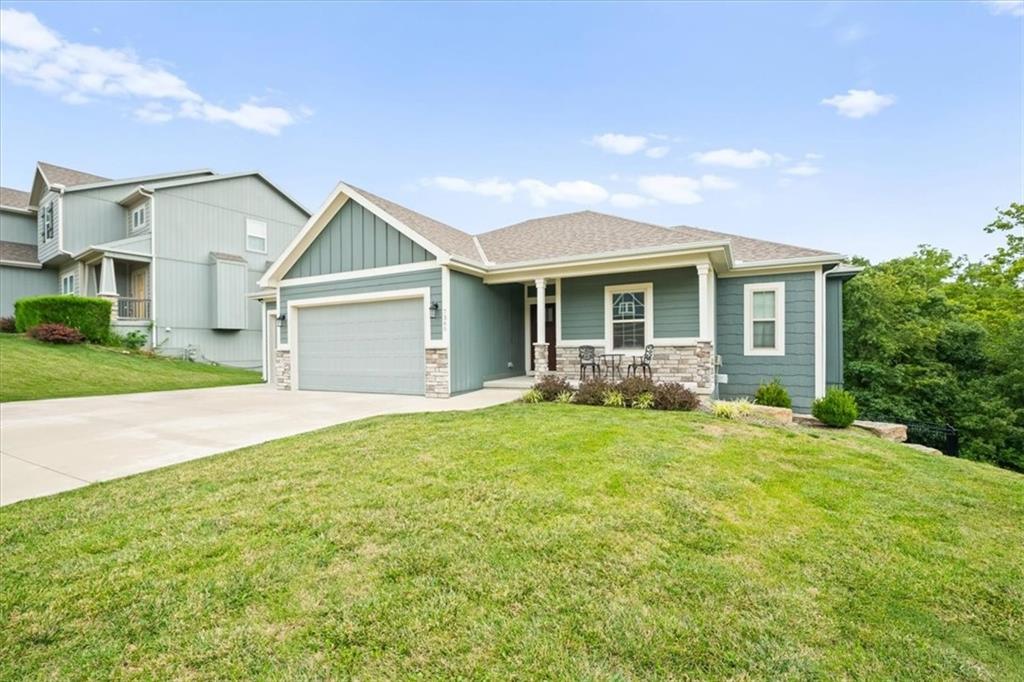Listing Photo MLS #HMS2633236