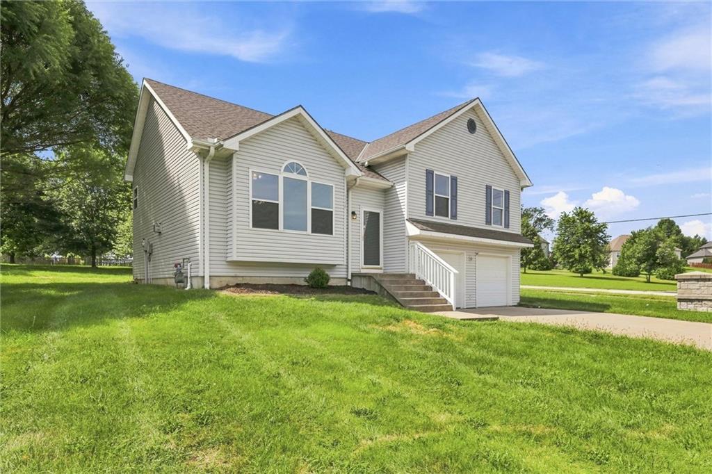 Listing Photo MLS #HMS2633315